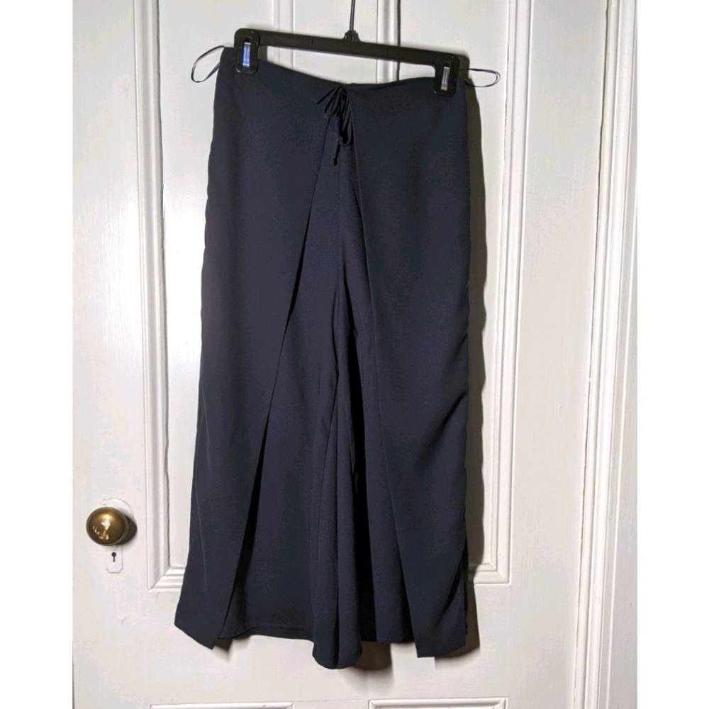 Navy Wide Leg Pleated Pant